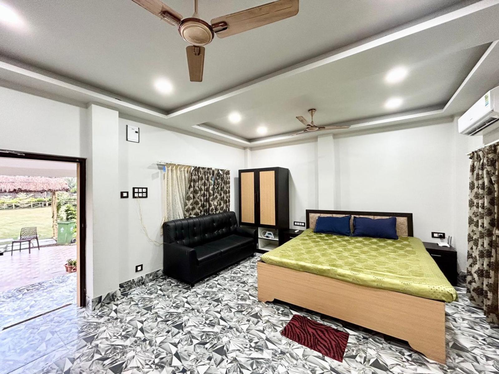 Palli Bangla Resort, Near Ruby Hospital, Anandapur Kalkuta Zewnętrze zdjęcie