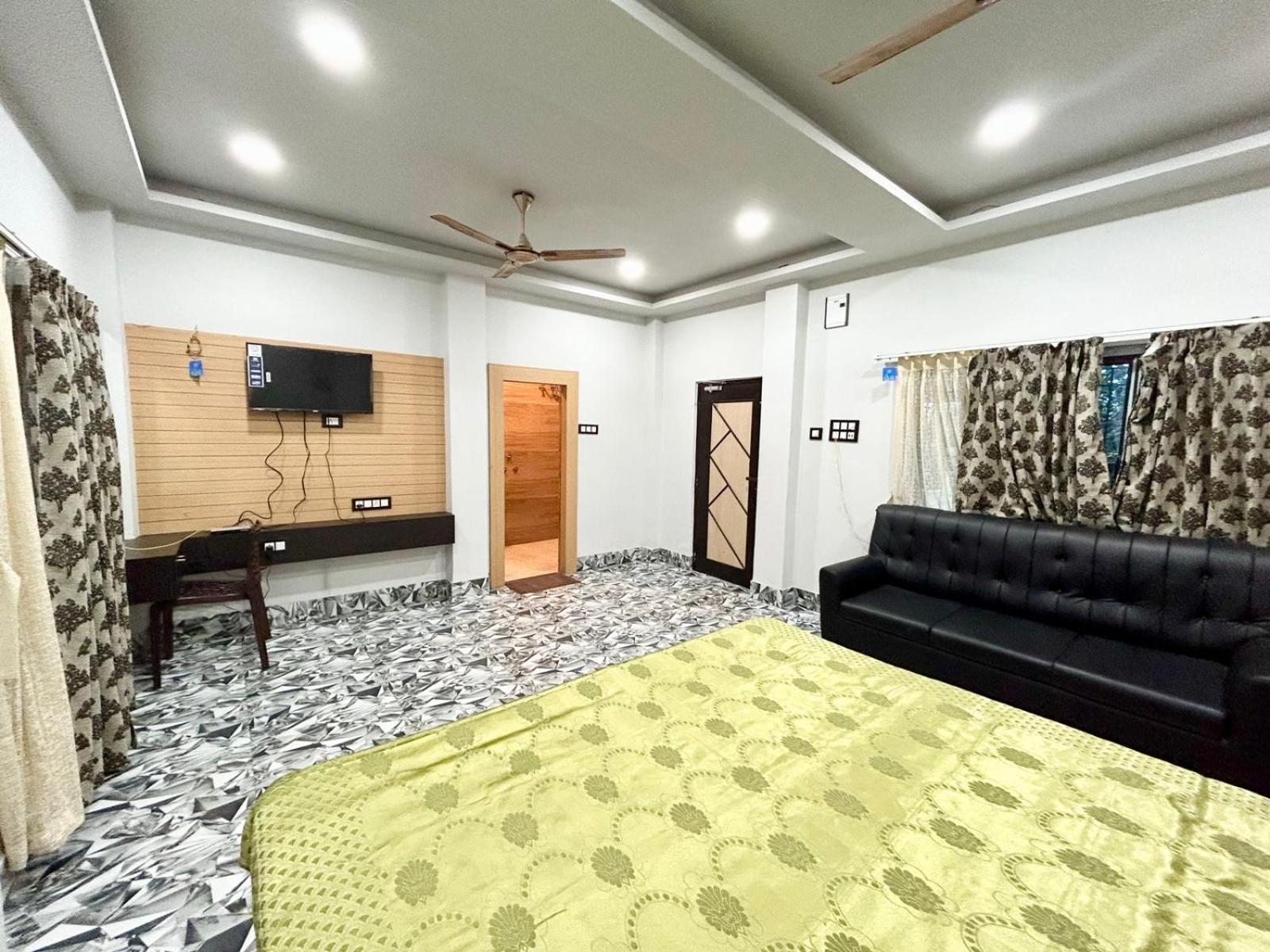 Palli Bangla Resort, Near Ruby Hospital, Anandapur Kalkuta Zewnętrze zdjęcie