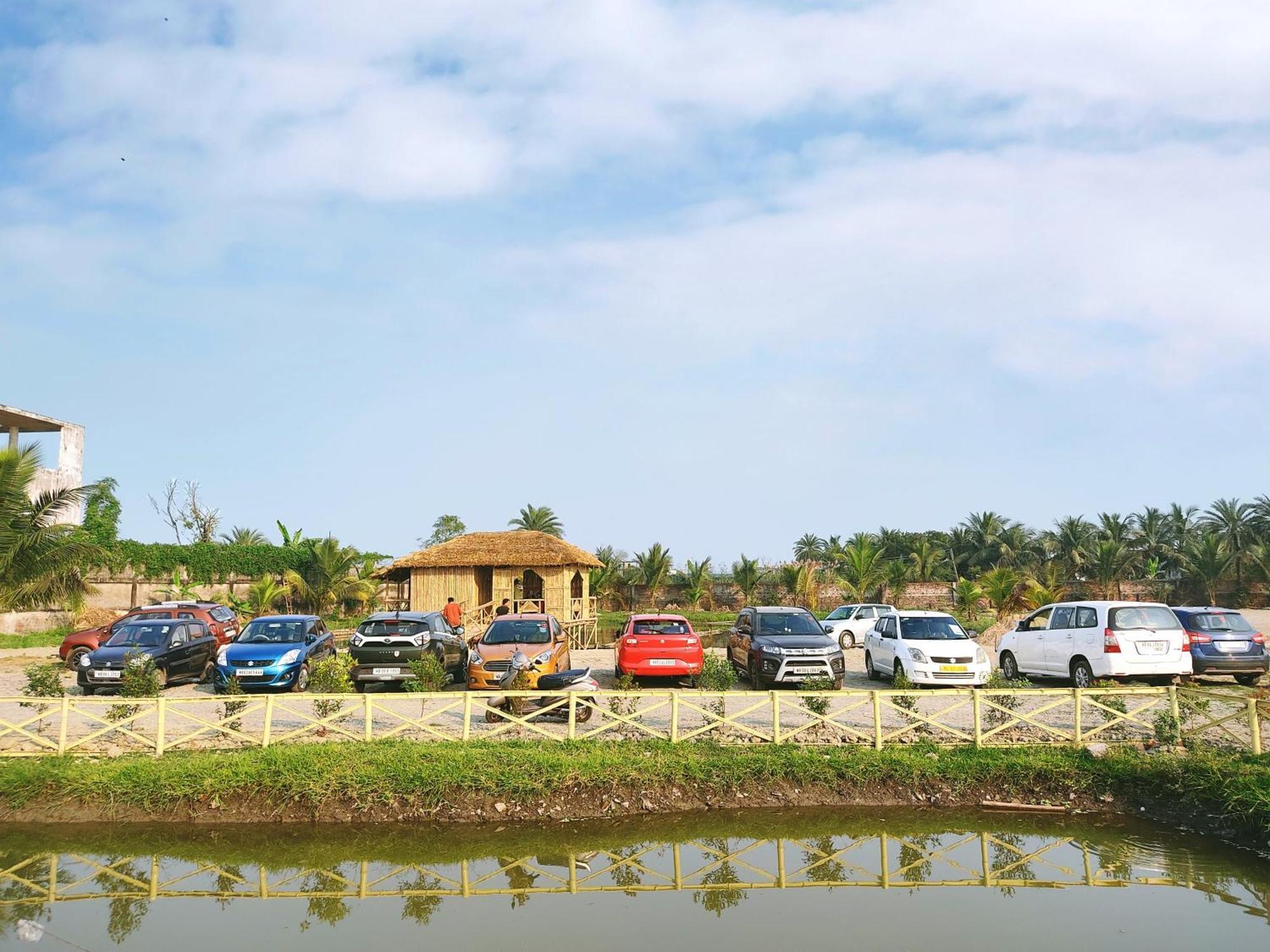 Palli Bangla Resort, Near Ruby Hospital, Anandapur Kalkuta Zewnętrze zdjęcie