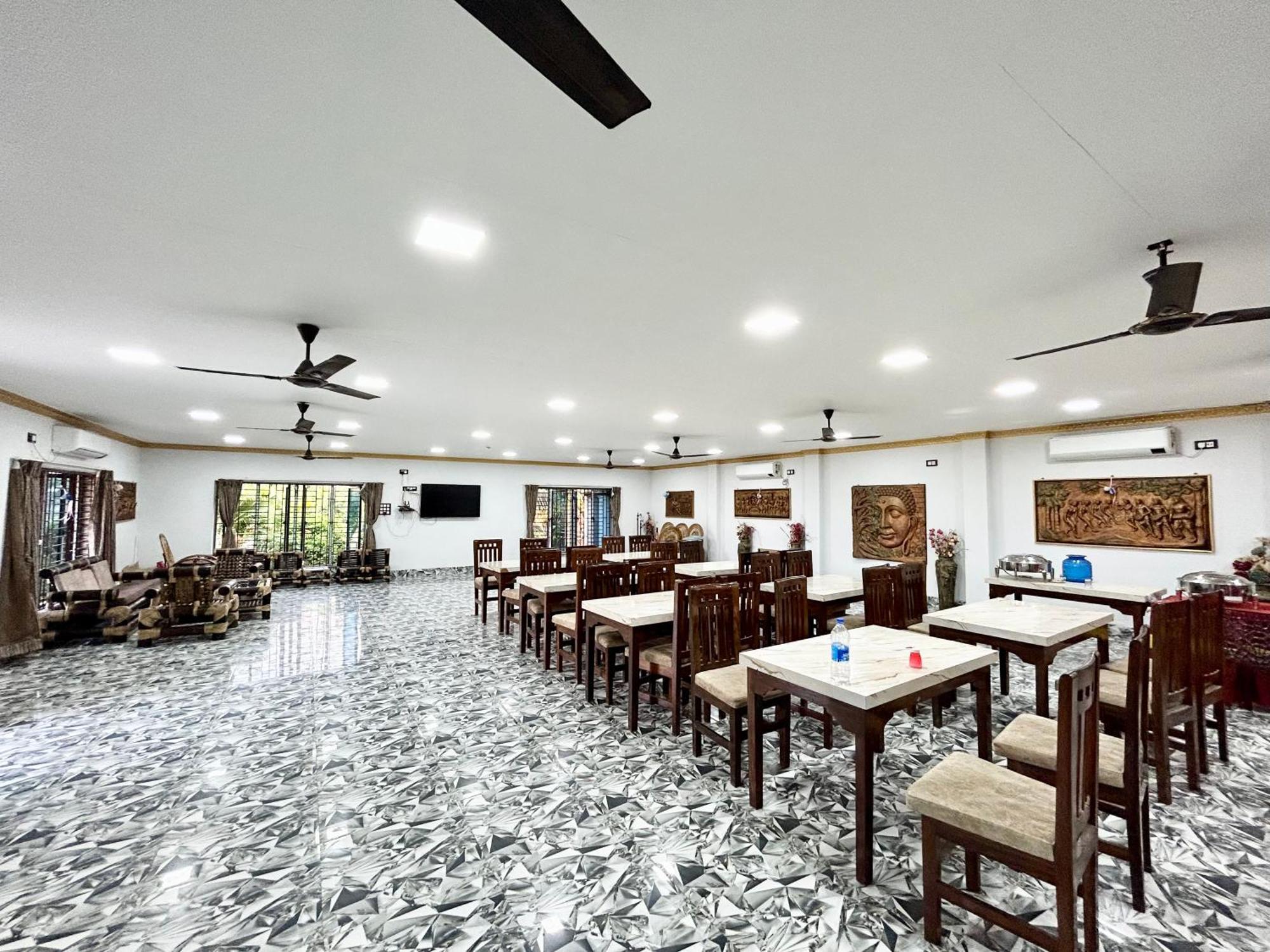 Palli Bangla Resort, Near Ruby Hospital, Anandapur Kalkuta Zewnętrze zdjęcie